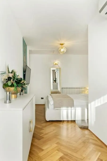 Casa De Povesti - Calea Victoriei Apartamento Bucareste Roménia