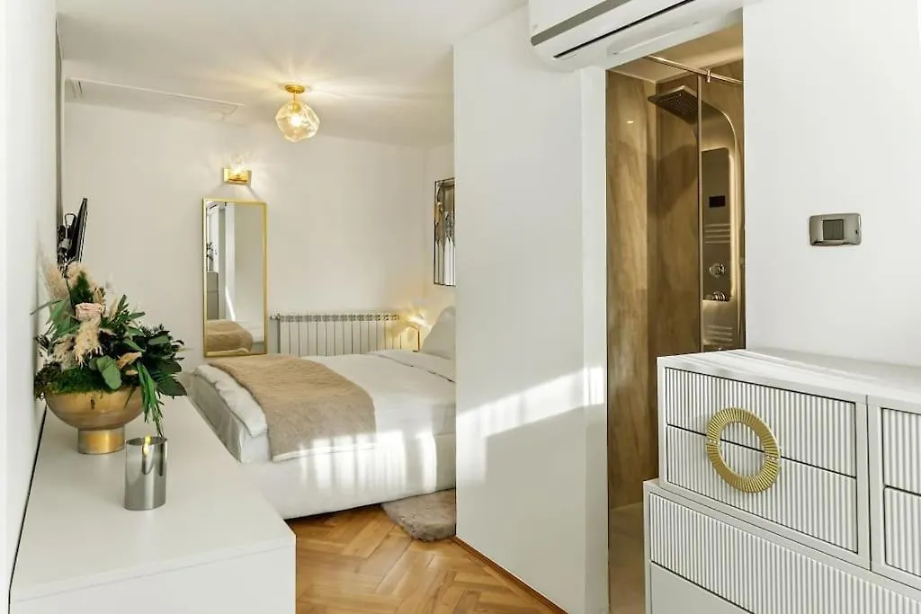 Casa De Povesti - Calea Victoriei Apartamento Bucareste Roménia